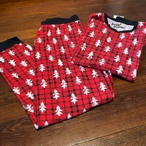 NWT Family Traditions Pajama Set Size L